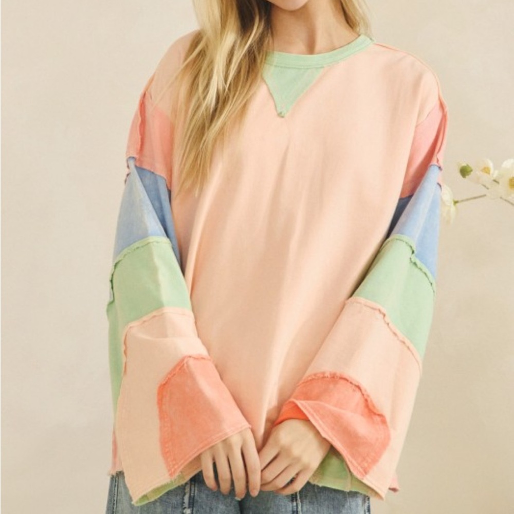Sage & Fig Wide Sleeves Top